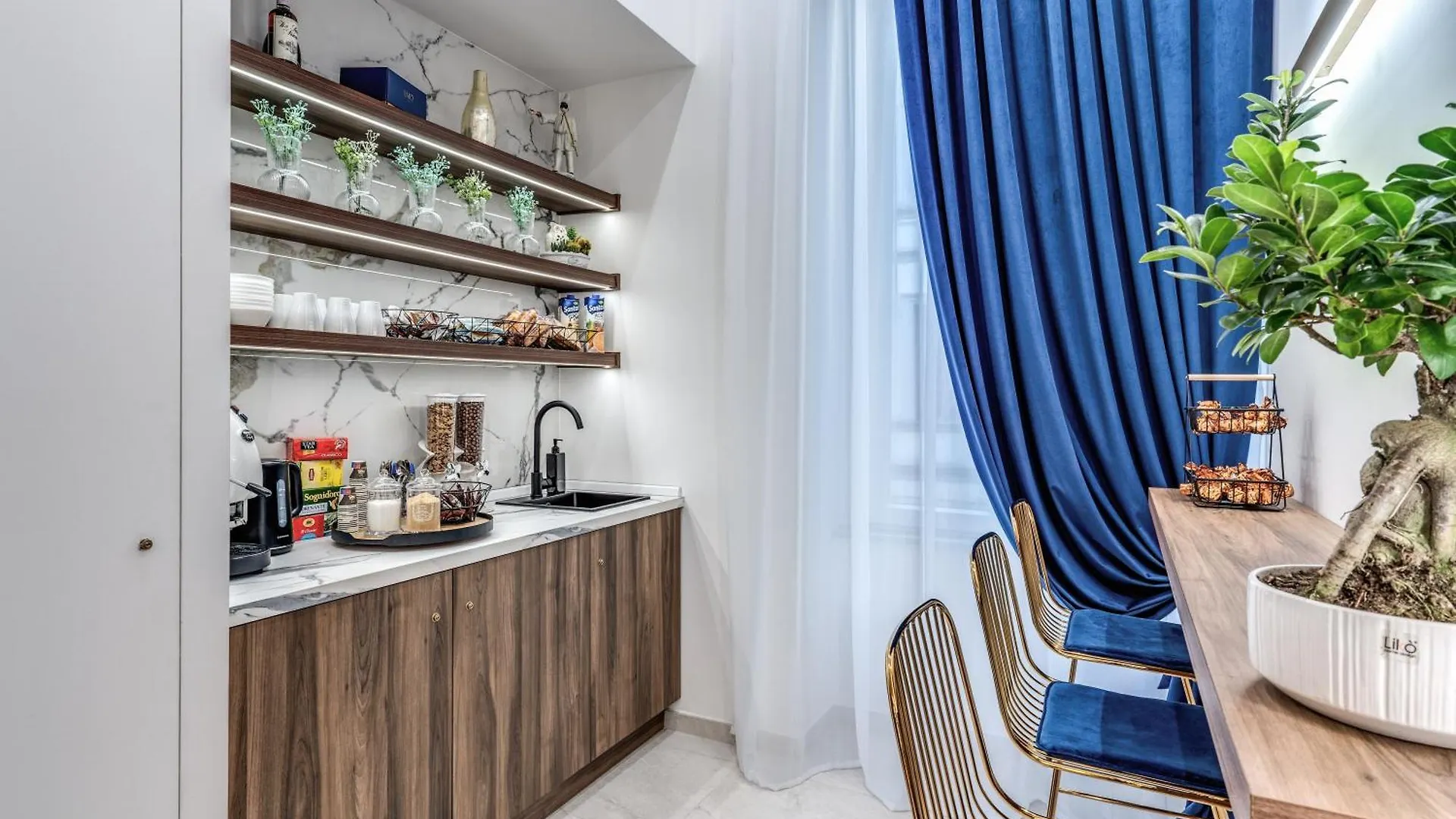 Atarooms Suites Napoli Nápoles