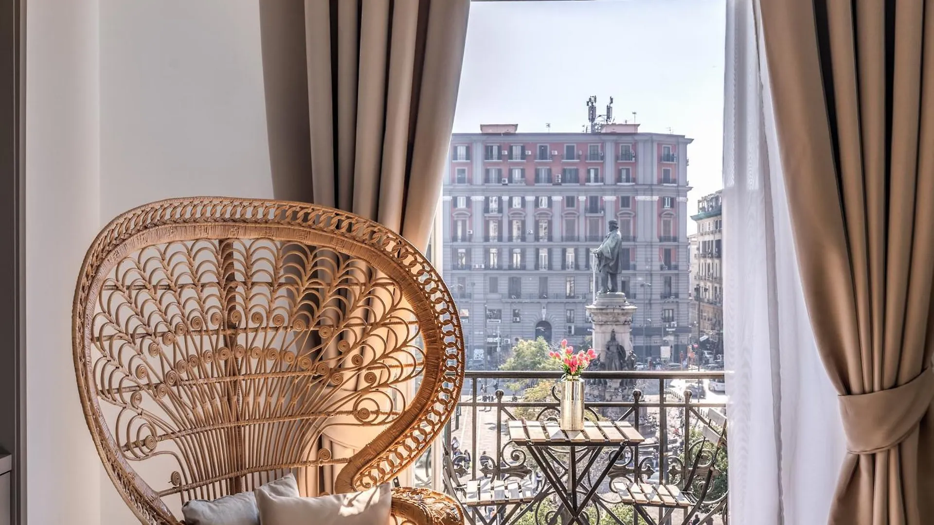 Atarooms Suites Napoli Pensión