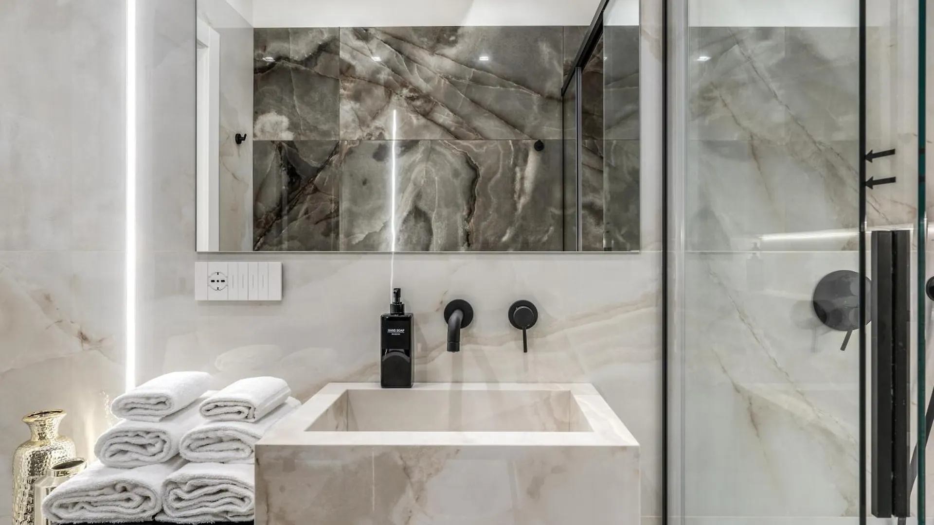 Atarooms Suites Napoli