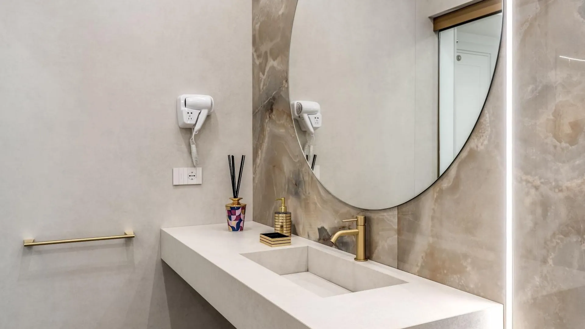 Atarooms Suites Napoli