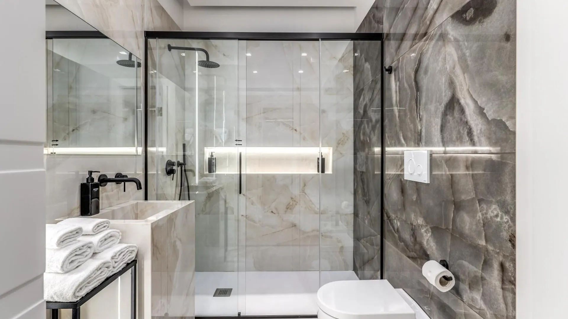 Guest house Atarooms Suites Napoli
